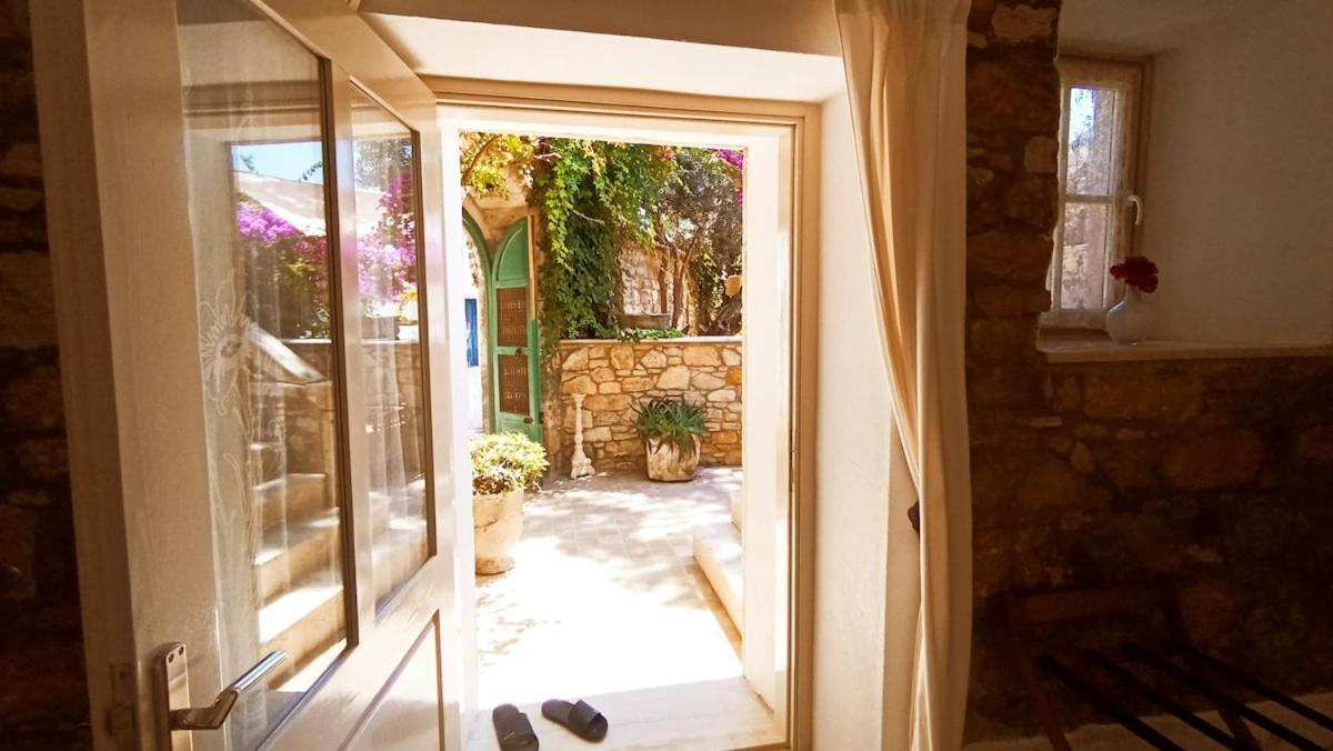 Ipekyol Villa Avec Piscine Privee Çeşme Exterior foto